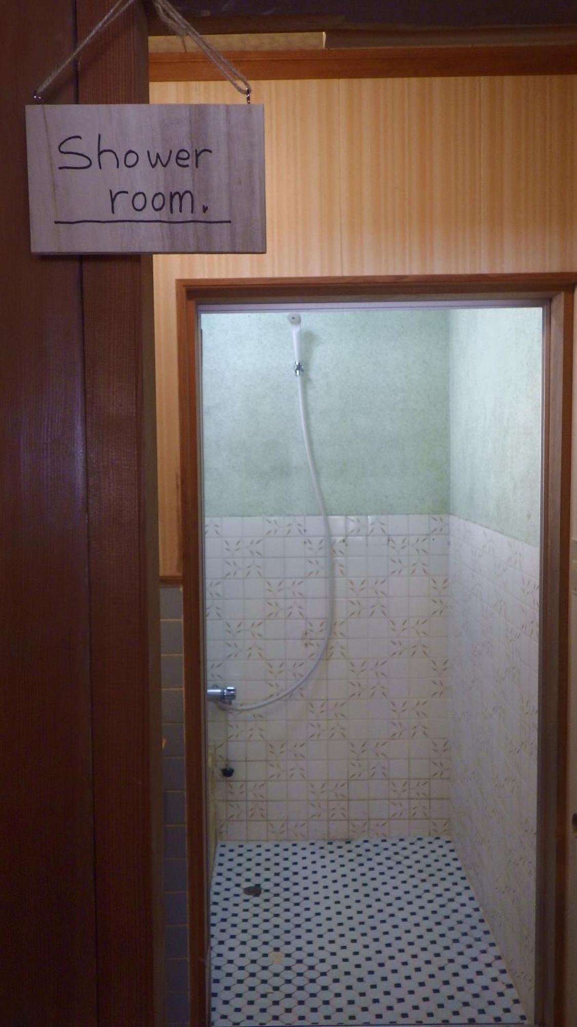 Cosmos Guesthouse Miyoshi  Exterior foto