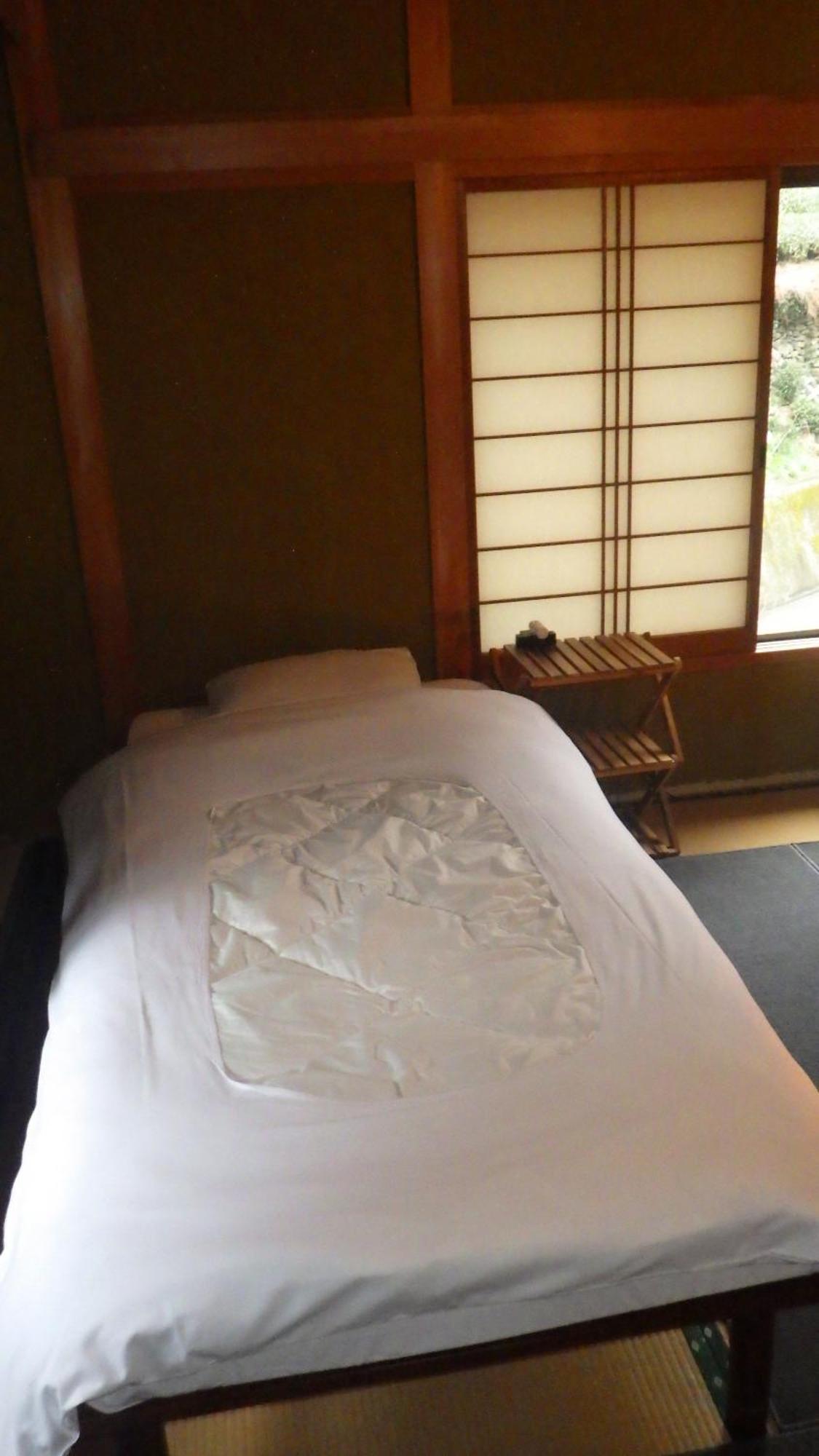 Cosmos Guesthouse Miyoshi  Exterior foto